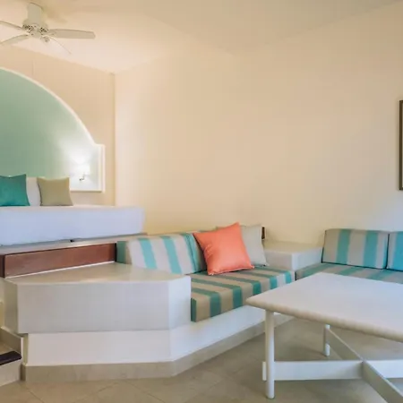 Iberostar Selection Bavaro Suites (Adults Only)-2